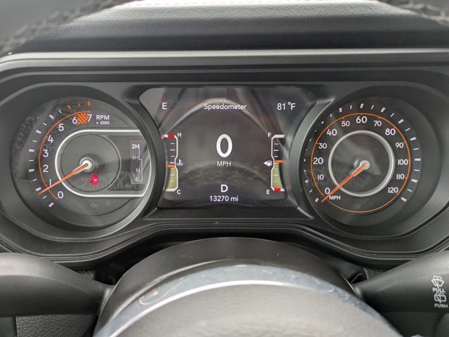 Certified 2026 Jeep Wrangler Unlimited Sahara AWD/4WD image 27