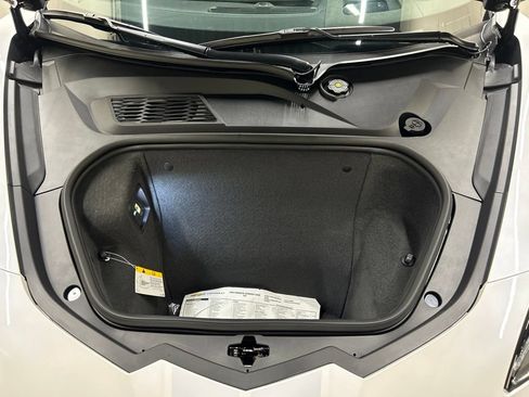 Used 2023 Chevrolet Corvette Stingray Premium Conv w/ Z51 Performance Package RWD image 12