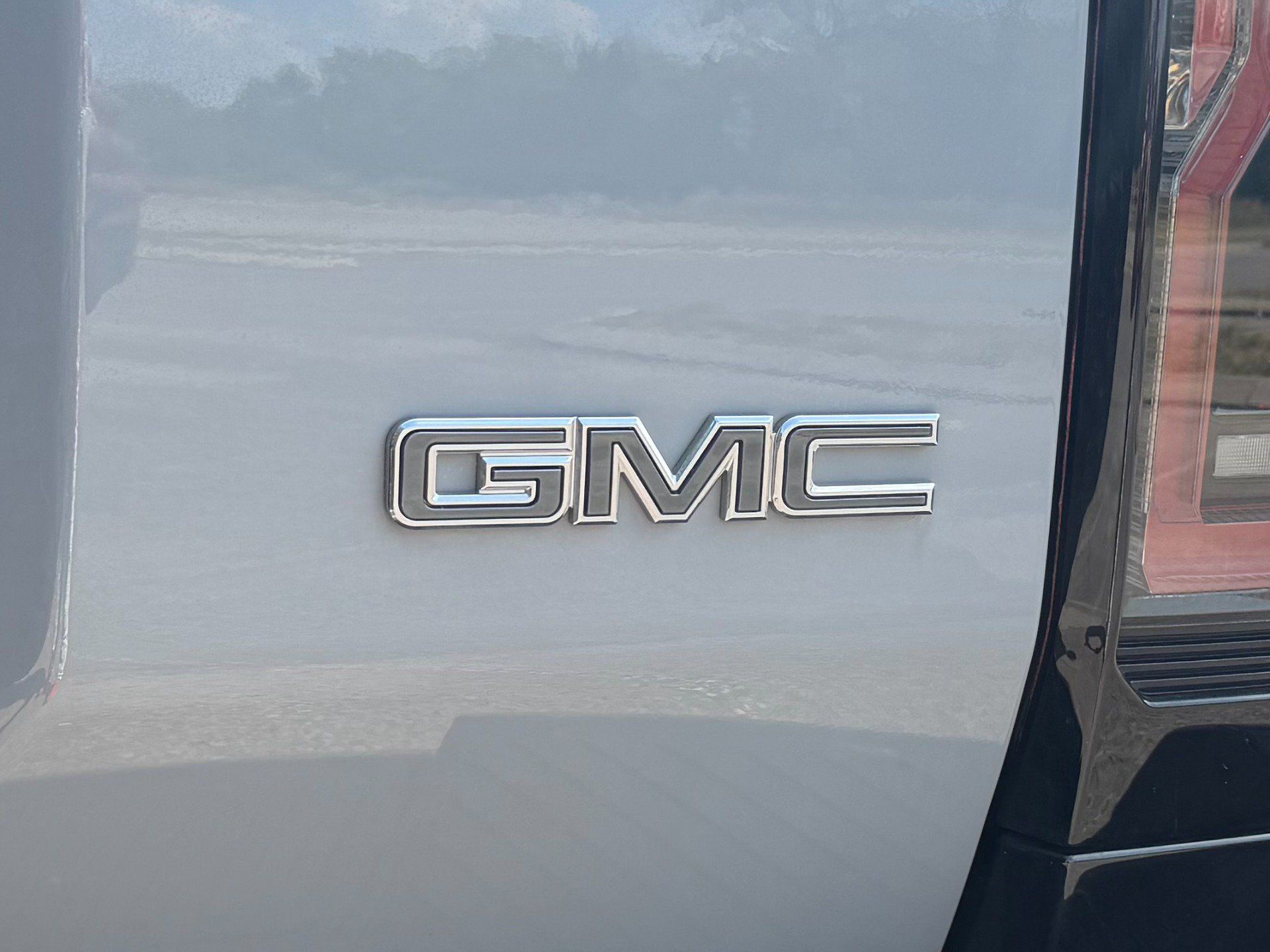 Used 2024 GMC Hummer EV 2X AWD/4WD image 15