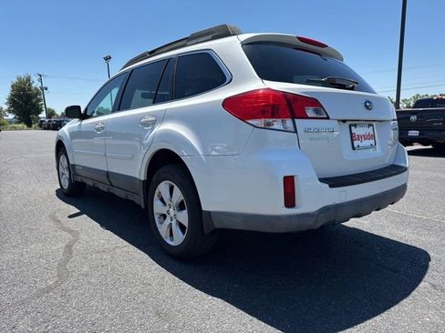 Used 2012 Subaru Outback 2.5i Limited AWD/4WD image 14