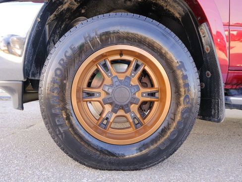 Used 2022 RAM 3500 Laramie image 35