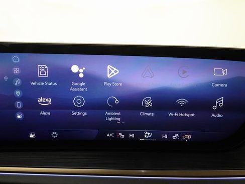 Used 2024 Buick Envision Avenir image 16