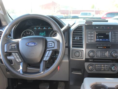 Used 2017 Ford F150 XLT image 20