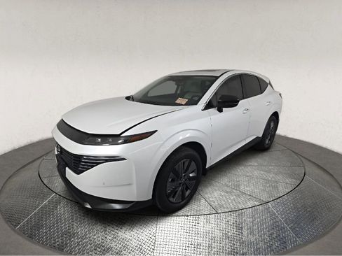 Used 2025 Nissan Murano SL AWD/4WD image 3