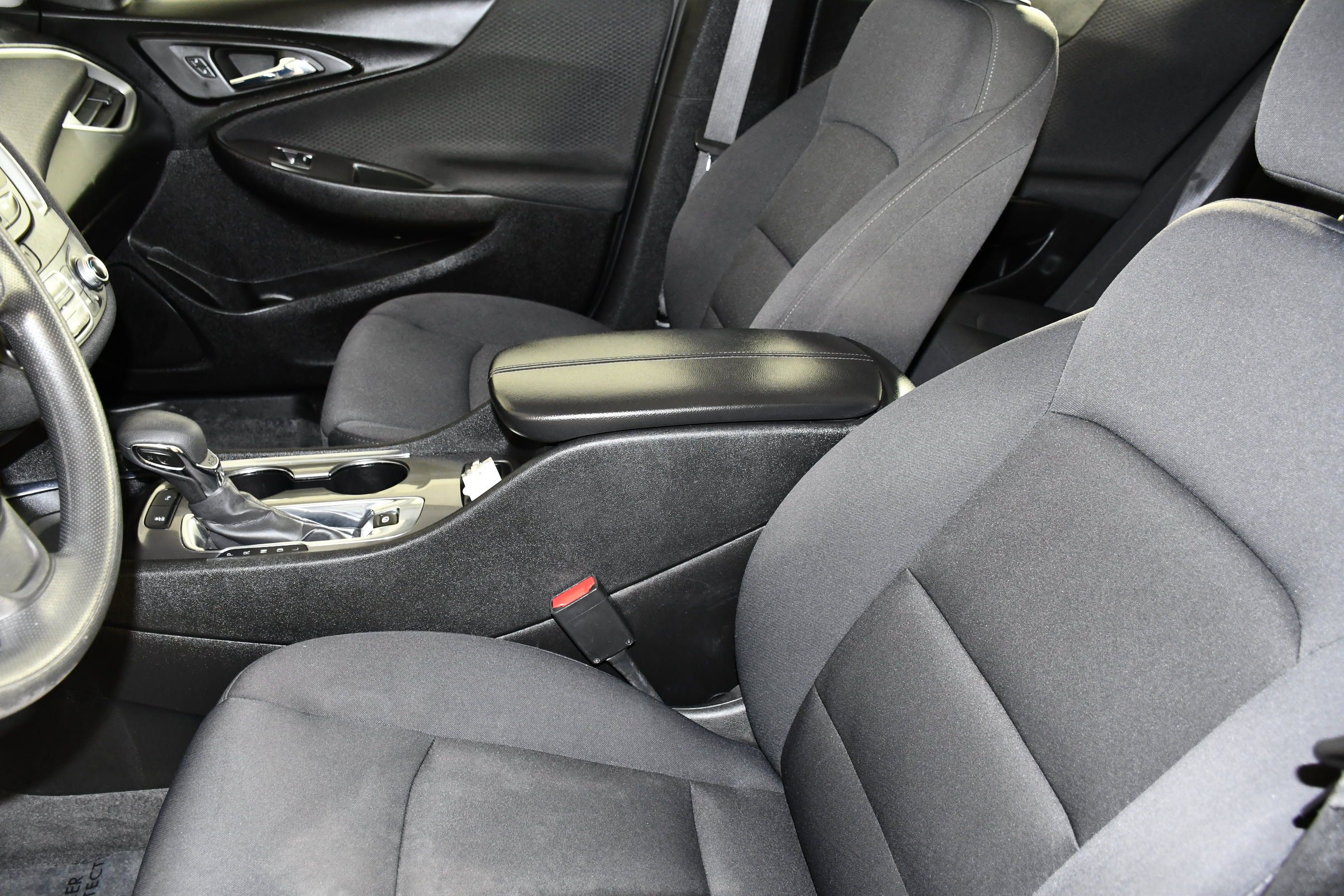 Used 2024 Chevrolet Malibu LT FWD image 38