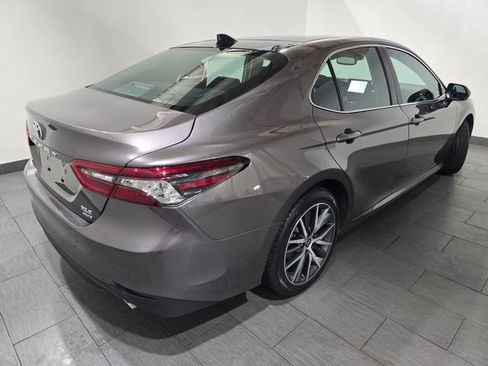 Used 2024 Toyota Camry XLE w/ Navigation Package AWD/4WD image 5