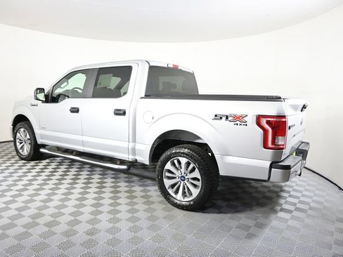 Used 2017 Ford F150 XL w/ Equipment Group 101A Mid AWD/4WD image 4