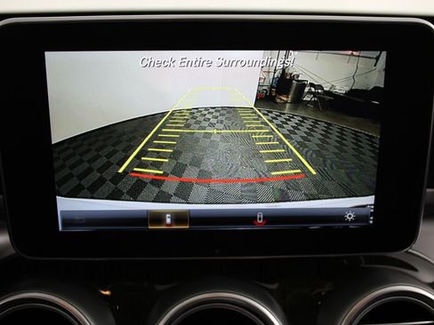 Used 2016 Mercedes-Benz GLC 300 4MATIC image 55