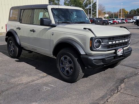 New 2025 Ford Bronco Big Bend image 15