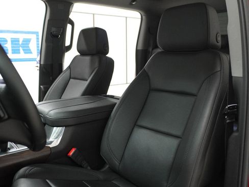 Used 2025 GMC Sierra 1500 SLT RWD image 6