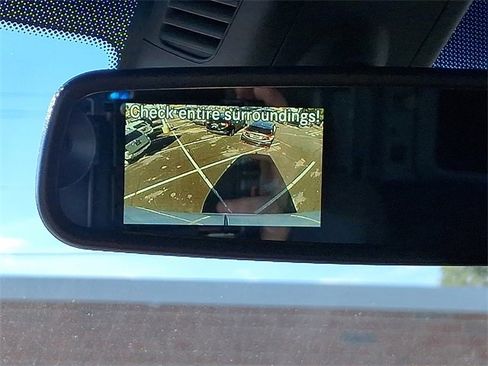 Used 2025 Mercedes-Benz Sprinter 2500 image 17