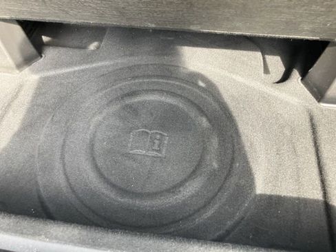 Used 2022 Chevrolet Equinox LT image 40