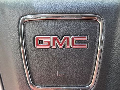 Used 2020 GMC Yukon XL SLT AWD/4WD image 33