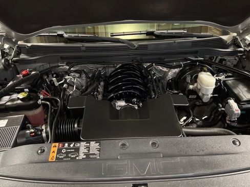 Used 2017 GMC Sierra 1500 SLT AWD/4WD image 24