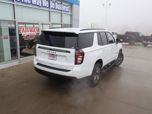 Certified 2022 Chevrolet Tahoe Z71 w/ Luxury Package AWD/4WD image 41