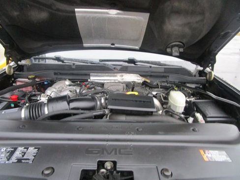 Used 2018 GMC Sierra 2500 Denali image 7