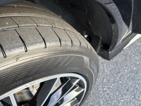 Used 2023 Mercedes-Benz GLE 450 4MATIC image 36