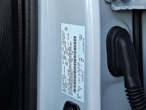 Certified 2022 Ford F150 XLT w/ Equipment Group 302A High image 29