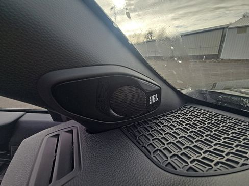 New 2025 Toyota 4Runner TRD Off-Road Premium image 33