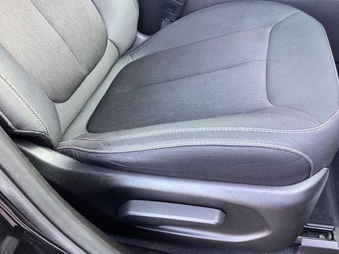 Used 2022 Jeep Grand Cherokee L Laredo w/ Luxury Tech Group I image 19