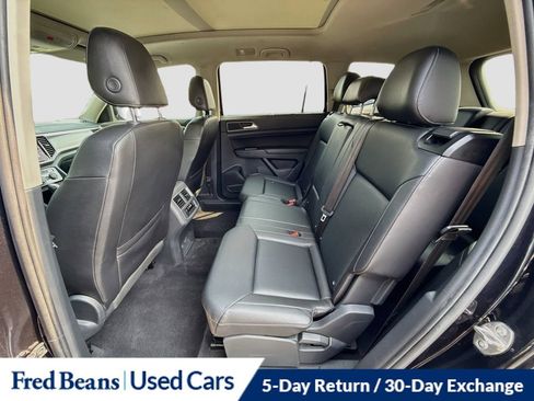 Used 2018 Volkswagen Atlas SEL FWD image 33