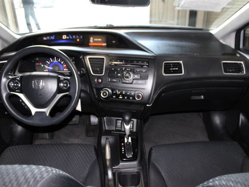 Used 2014 Honda Civic LX image 13