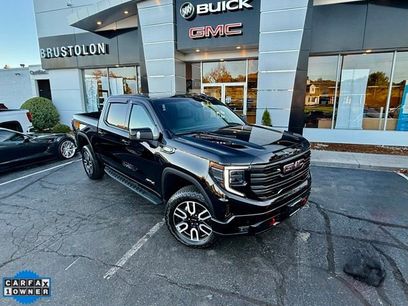 Used 2025 GMC Sierra 1500 AT4 w/ AT4 Premium Package