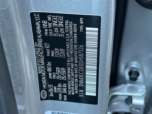 New 2025 Hyundai Tucson Limited image 24