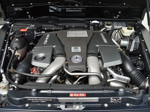 Used 2016 Mercedes-Benz G 63 AMG 4MATIC image 39