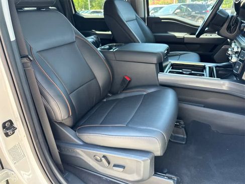New 2025 Ford F250 Lariat w/ Lariat Ultimate Package image 12