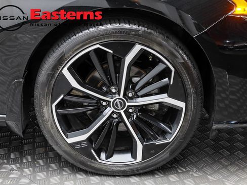 Used 2023 Nissan Altima 2.5 SR w/ SR Premium Package image 47