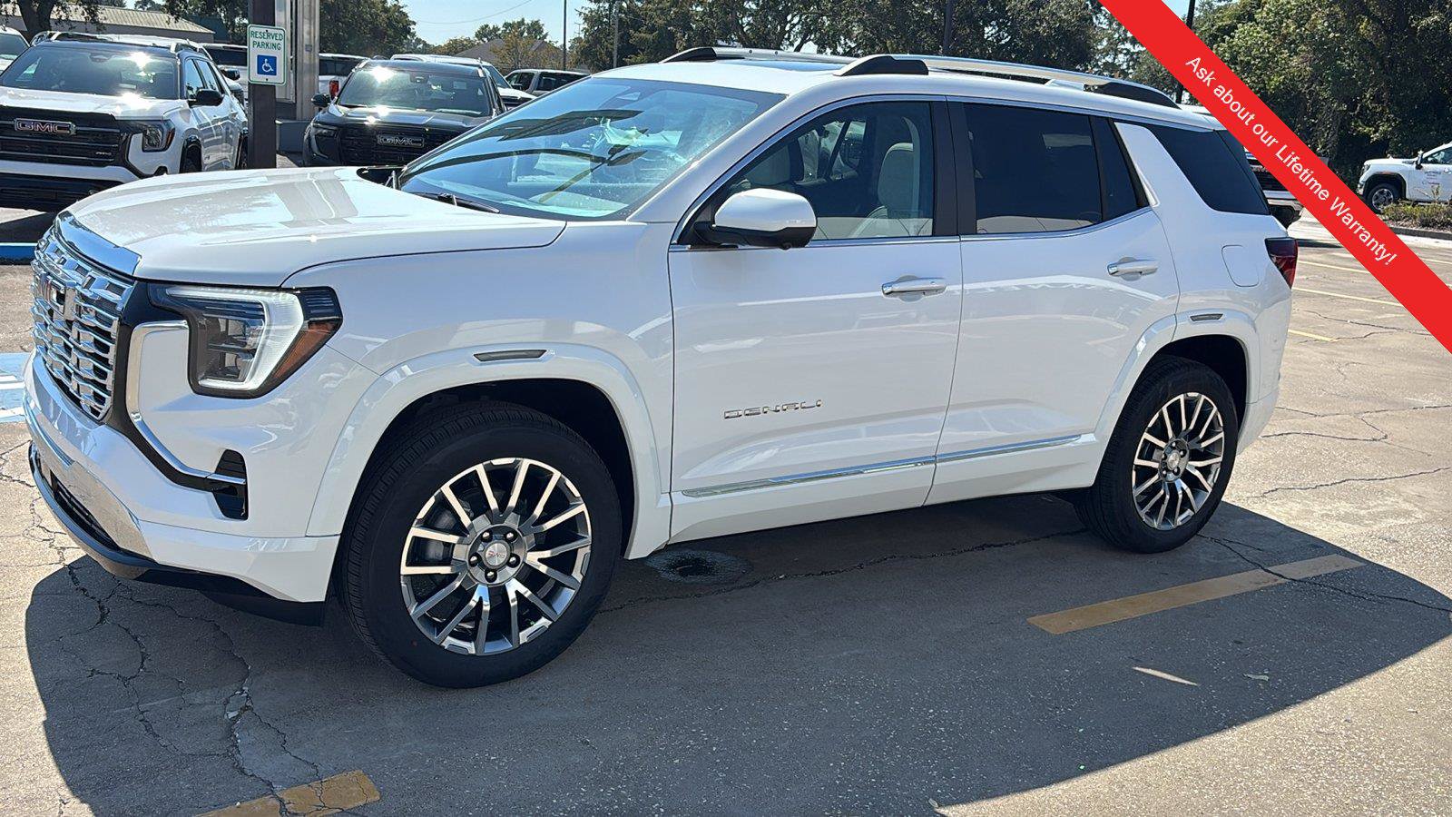 New 2027 GMC Terrain Denali w/ LPO, Floor Liner Package AWD/4WD image 3