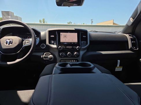 New 2026 RAM 1500 Tradesman AWD/4WD image 18