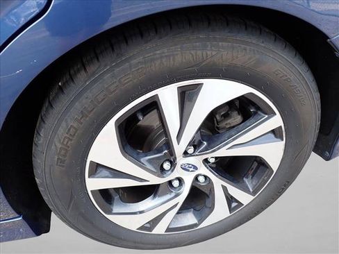Used 2022 Subaru Legacy Premium AWD/4WD image 7