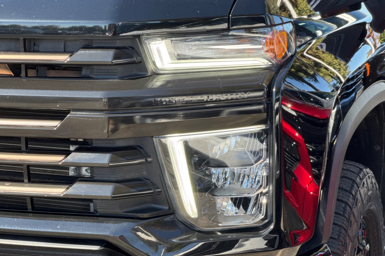 Used 2021 Chevrolet Silverado 2500 High Country w/ Z71 Off-Road Package AWD/4WD image 48
