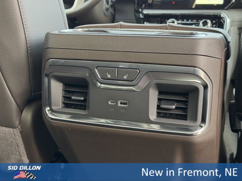 New 2026 GMC Sierra 3500 Denali image 21