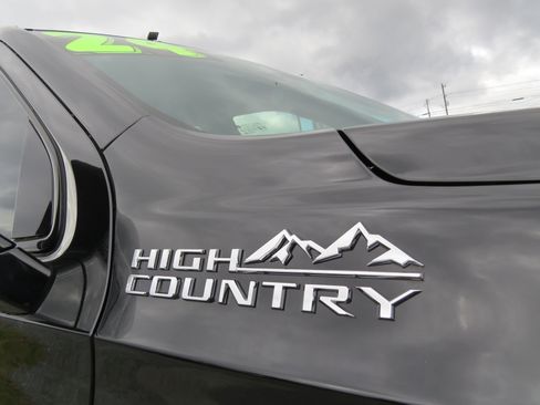 Certified 2024 Chevrolet Tahoe High Country image 8