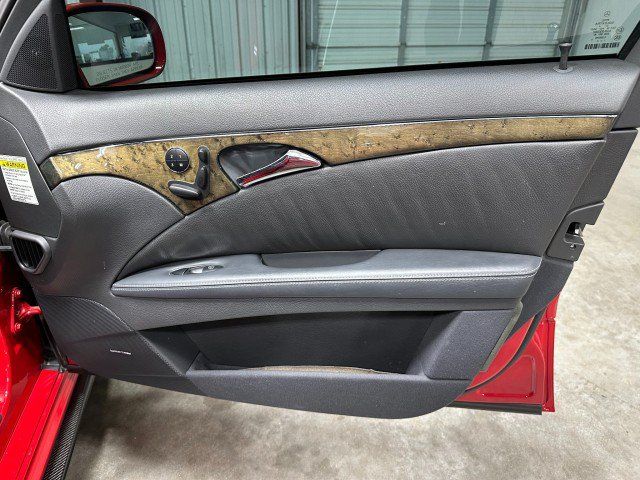 Used 2005 Mercedes-Benz E 55 AMG Sedan image 38