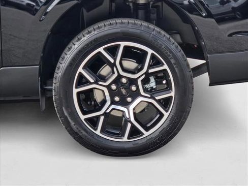 New 2025 Ford Maverick Lariat w/ 4K Tow Package image 9