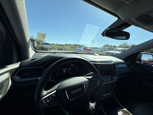 Certified 2023 GMC Acadia AT4 w/ Preferred Package image 16