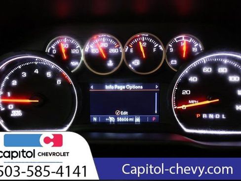 Used 2022 Chevrolet Silverado 2500 LTZ w/ LTZ Convenience Package AWD/4WD image 17
