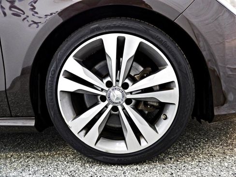 Used 2014 Mercedes-Benz CLA 250 4MATIC image 21