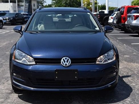 Used 2015 Volkswagen Golf TDI SE FWD image 4