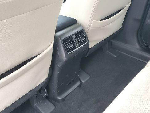 Used 2016 Honda CR-V EX image 31