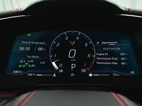 Used 2025 Chevrolet Corvette Stingray Premium Cpe w/ Stealth Interior Trim Package RWD image 38