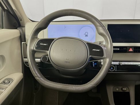 Used 2024 Hyundai Ioniq 5 SEL image 18