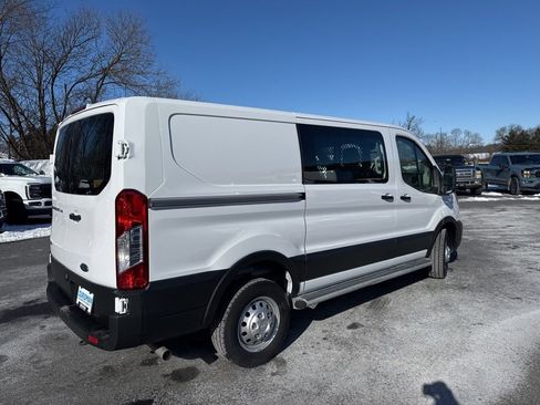 Used 2023 Ford Transit 250 Low Roof AWD w/ Exterior Upgrade Package image 6