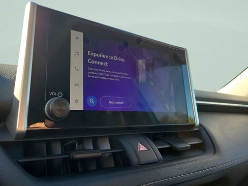 Used 2024 Toyota RAV4 LE image 19