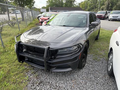Used 2017 Dodge Charger Police w/ Street Appearance Group RWD image 1