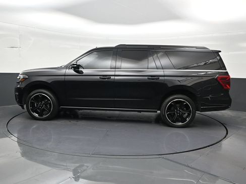 Used 2024 Ford Expedition Max Limited AWD/4WD image 2